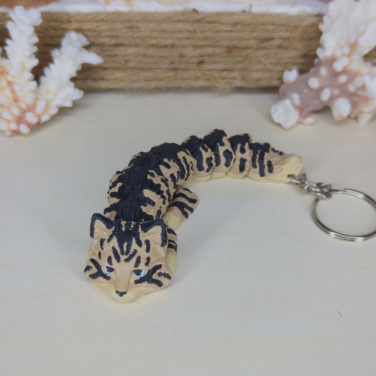 Maine Coon light brown flexi keychain