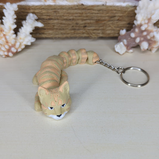 Tabby cream flexi keychain